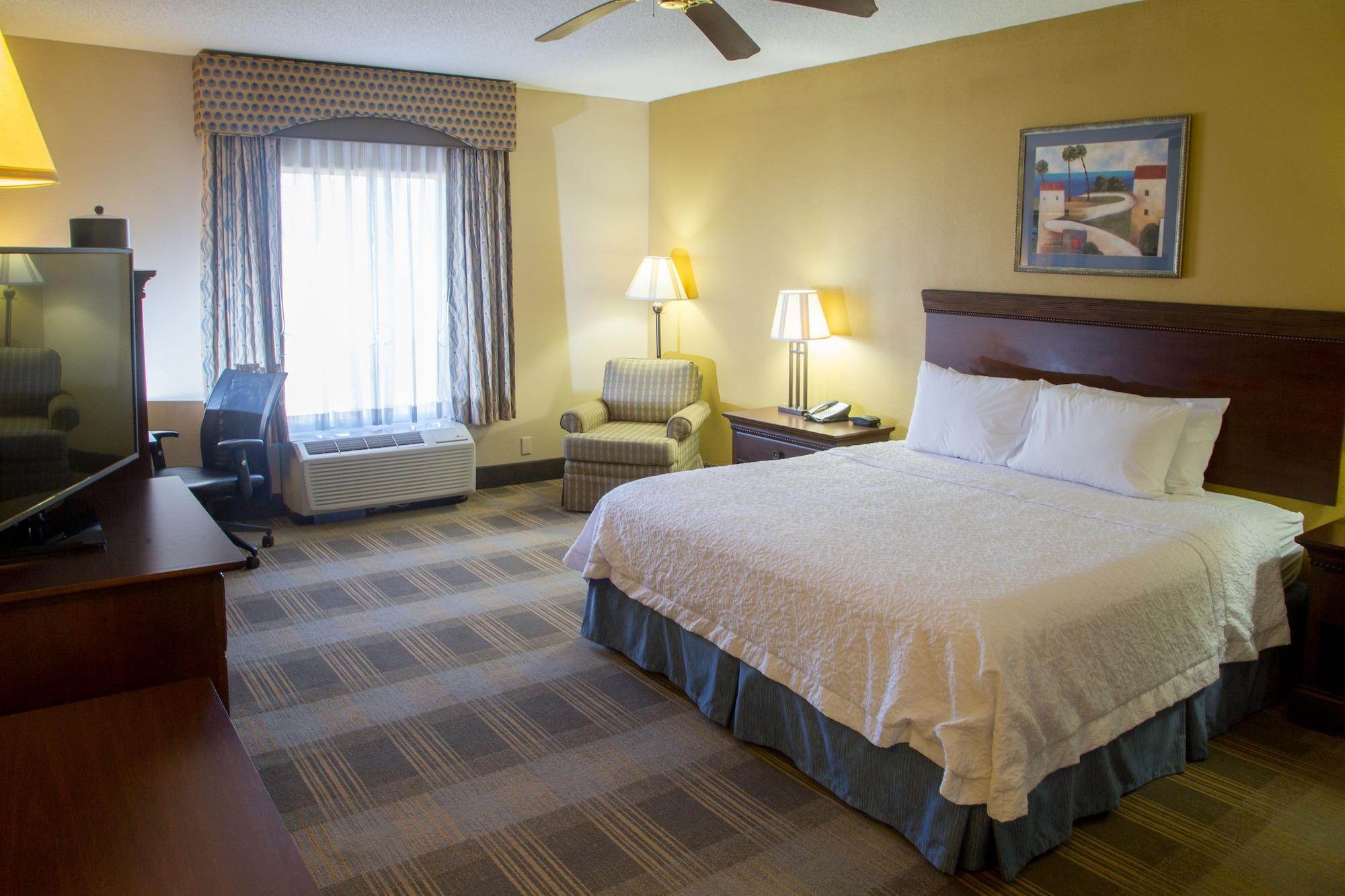 Hampton Inn Oxford-West Exterior photo